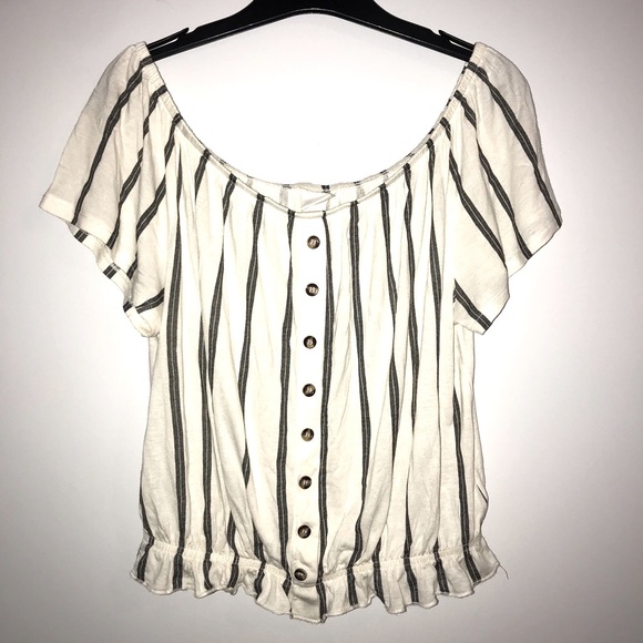 💰PRICE DROP💰 Like new H&M off shoulder top - Picture 1 of 5